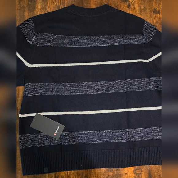 Lululemon Relaxed-Fit Knit Sweater Size Brand New - Picture 4 of 4